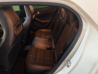 Mercedes-Benz GLA 2016