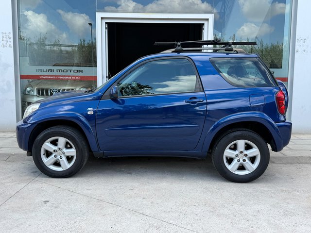 TOYOTA Rav4 2.0 D4D Sol 4X4