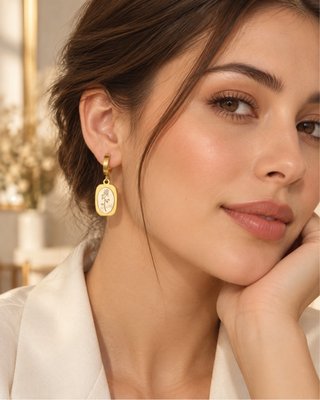 Pendientes Dorados Medalla Rosa Nuevo