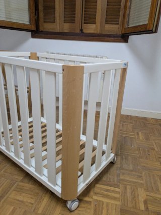 Cuna Colecho Ajustable Blanca y Madera