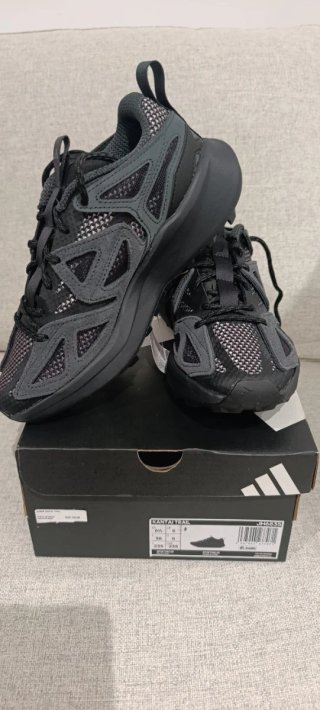 Adidas Kantai Trail Talla 38