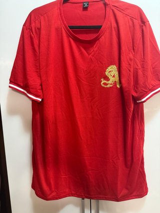 Camiseta Roja Shein Talla XXL