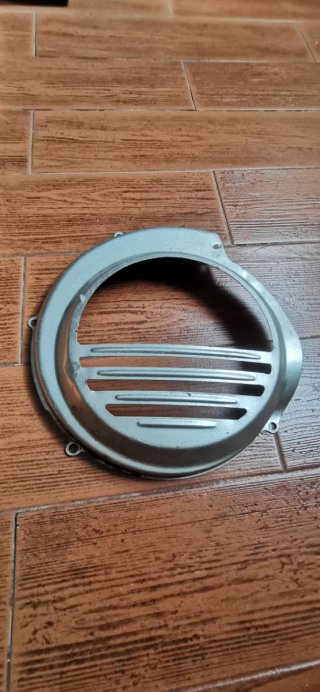 Tapa ventilador vespa 200