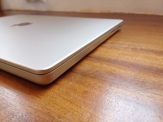 MacBook Pro 16”-M1 Max(32 cores GPU)-32GB RAM-1TB