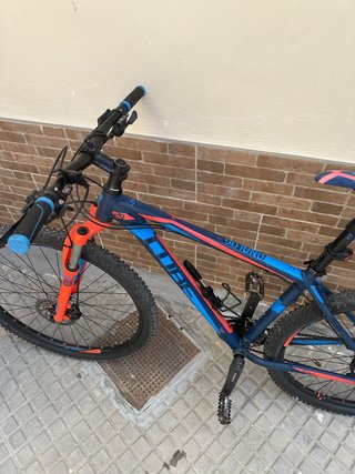 Bicicleta MTB Cube Analog 29" talla L RockShox