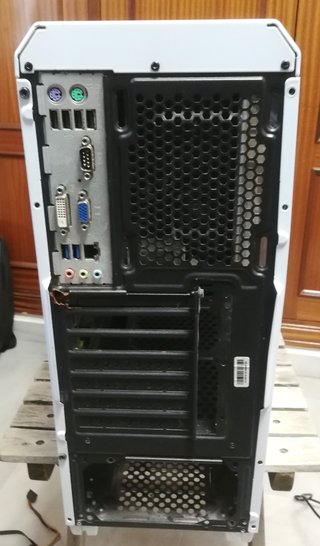 Caja carcasa torre pc led