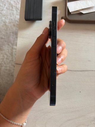 iPhone 13 128GB Negro/azul marino