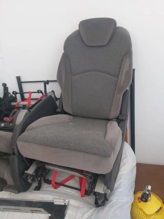 Sillón trasero Peugeot 807, c8