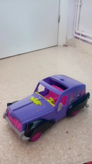 Coche de Vampirina
