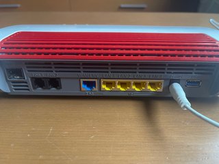 Router FRITZ!Box 5590 Fibra