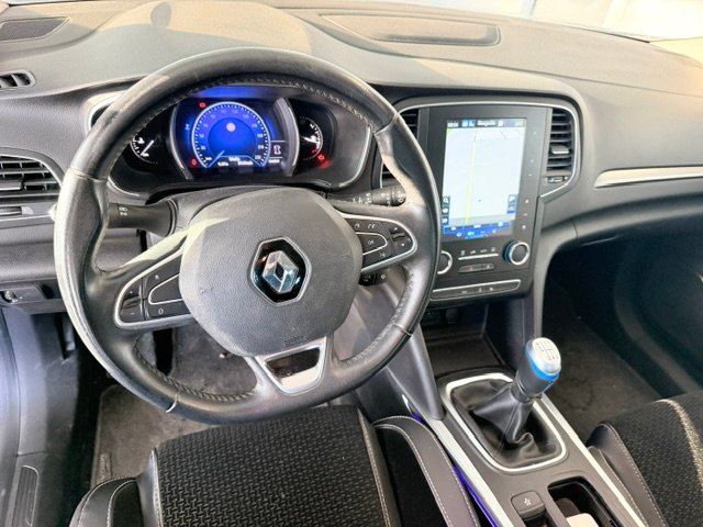 Renault Mégane 2018, foto 12