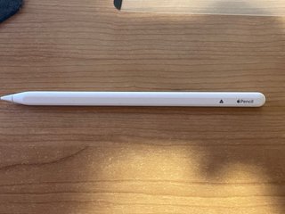 iPad Air 5 (2022) M1 con accessori