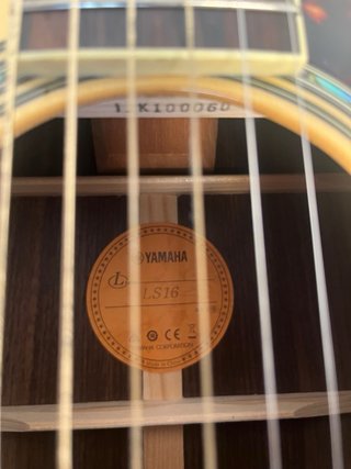 Guitarra Acústica Yamaha LS16