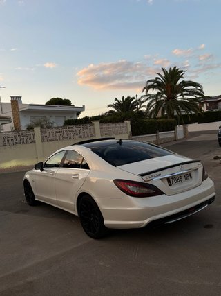 Mercedes-Benz CLS 350 PACK AMG!