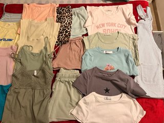 Lote de 18 prendas de ropa mujer talla xs
