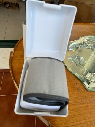 Tensiómetro de muñeca Sanitec Solutions