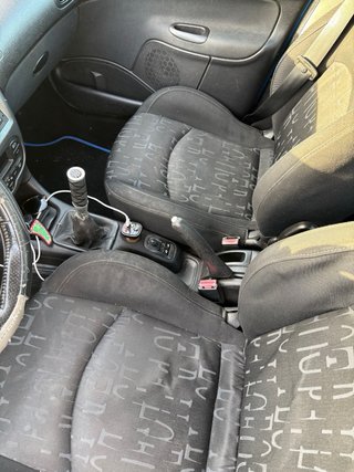 Peugeot 206 HDI / 70 CV / 5 puertas