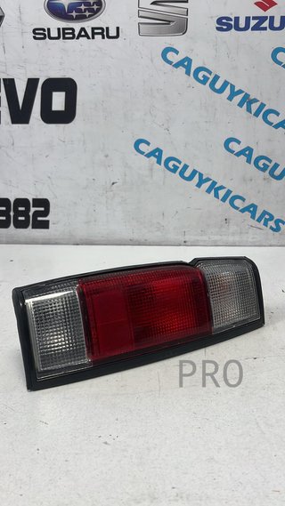 Piloto trasero izquierdo Nissan Navara