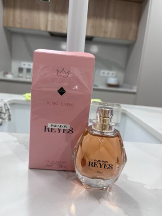 Perfume Reyes Queens Love Me Silver
