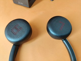 Auriculares Inalámbricos Poly Voyager 4320 UC