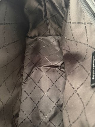 Bolso Michael Kors Estampado Cartas