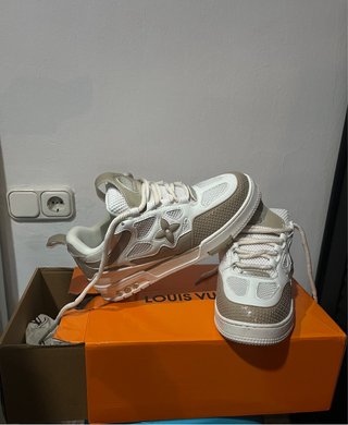 Zapatillas Louis Vuitton Crema