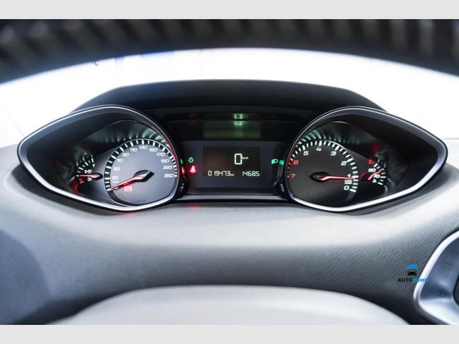 Peugeot 308 2020, foto 42