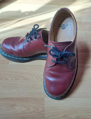 Zapatos Dr. Martens Burdeos