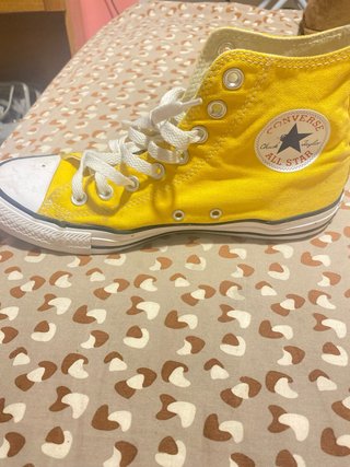 Zapatillas Converse Altas Amarillas