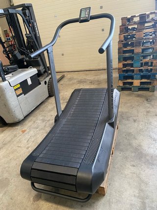Cinta Curve Assault Fitness AirRunner