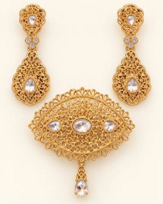 Conjunto de Pendientes y Broche