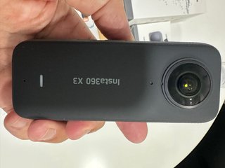 Insta360 X3 con kit de buceo