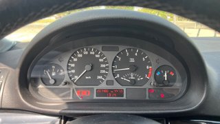BMW E46 325i 2001