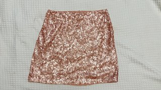 Falda corta lentejuelas rosa