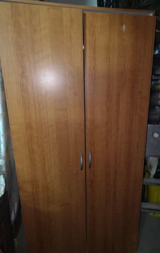 Armario de dormitorio de madera
