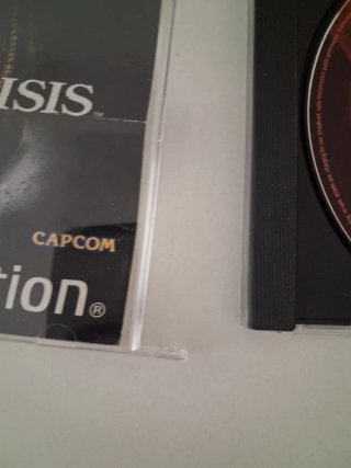 Dino Crisis PS1 PAL Inglés/Alemán