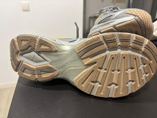 Zapatillas Puma Velophasis plateadas y azules
