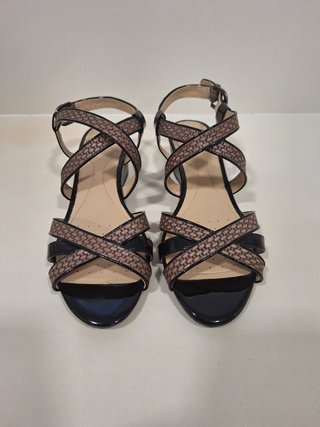 Sandalias Geox Modelo Lupe