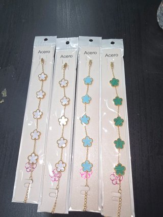 Pendientes Largos de Acero