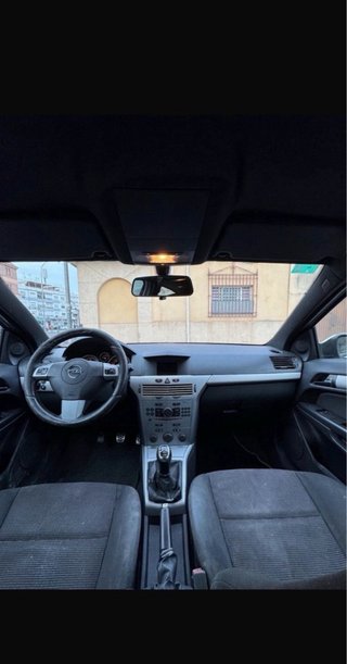 Opel Astra 2009