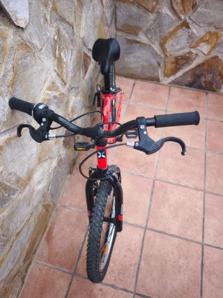 Bicicleta Infantil Btwin Roja