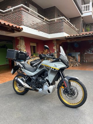 Honda Transalp XL750