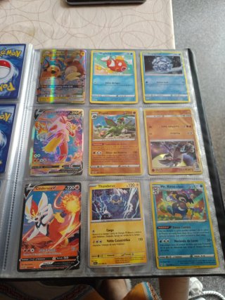 Colección de 9 Cartas Pokémon