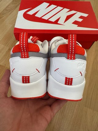 Zapatillas Nike Air Max Blancas y Rojas