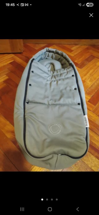 Saco para carrito Bugaboo verde con regalo del azu