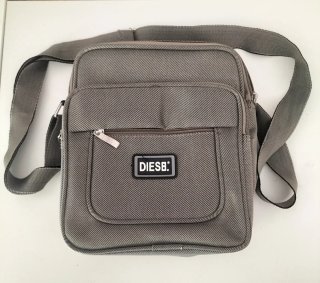 Borsa a spalla Diesel grigia