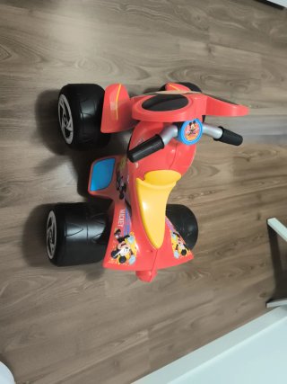 Quad Mickey niño
