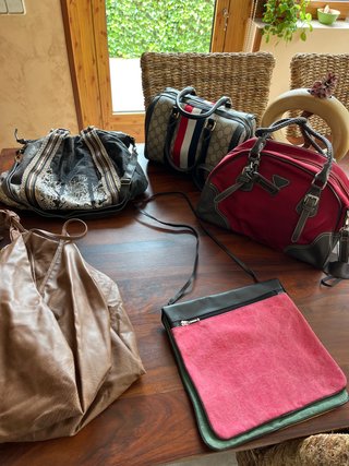 Lote 4 Bolsos Estilo Varios