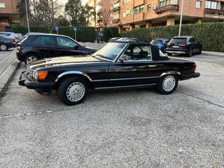 Mercedes-Benz SL380 1985