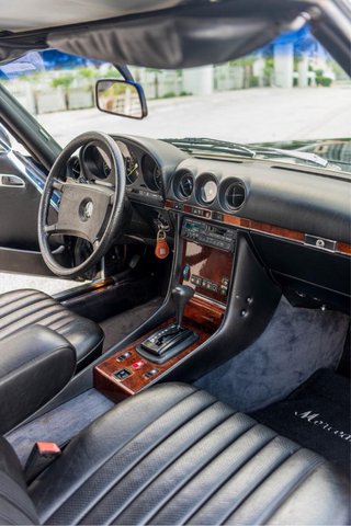 Mercedes-Benz SL380 1985